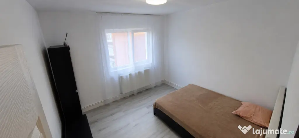 Apartament 2 camere, 42 mp, zona Bals