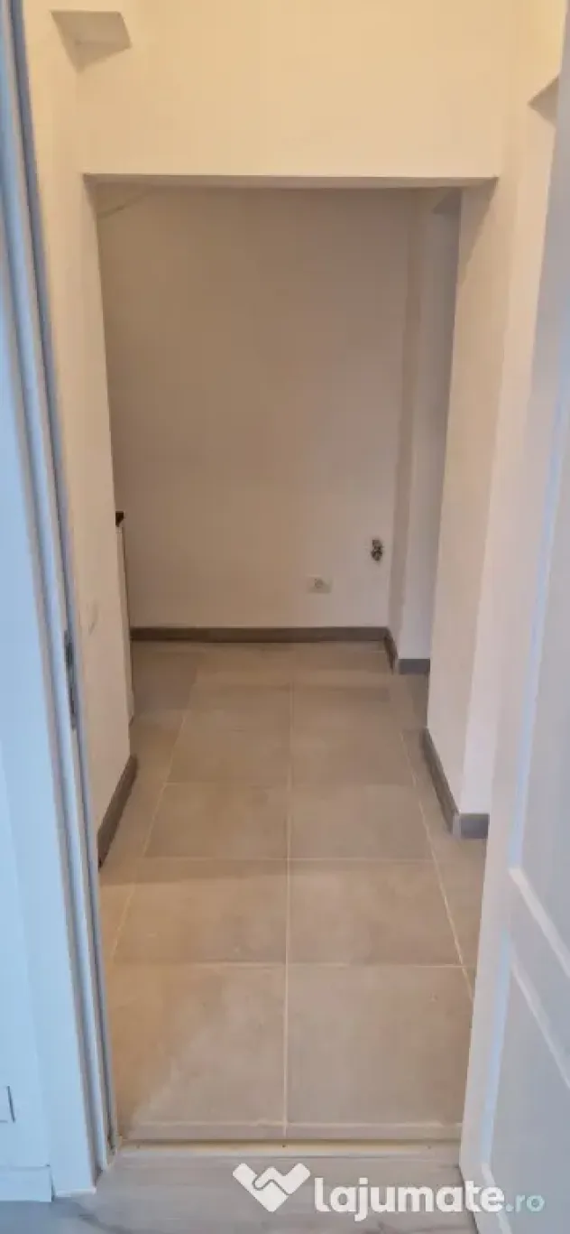 Apartament 2 camere, 42 mp, zona Bals