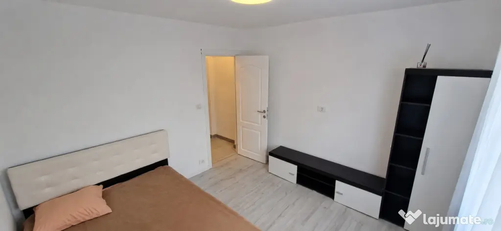 Apartament 2 camere, 42 mp, zona Bals