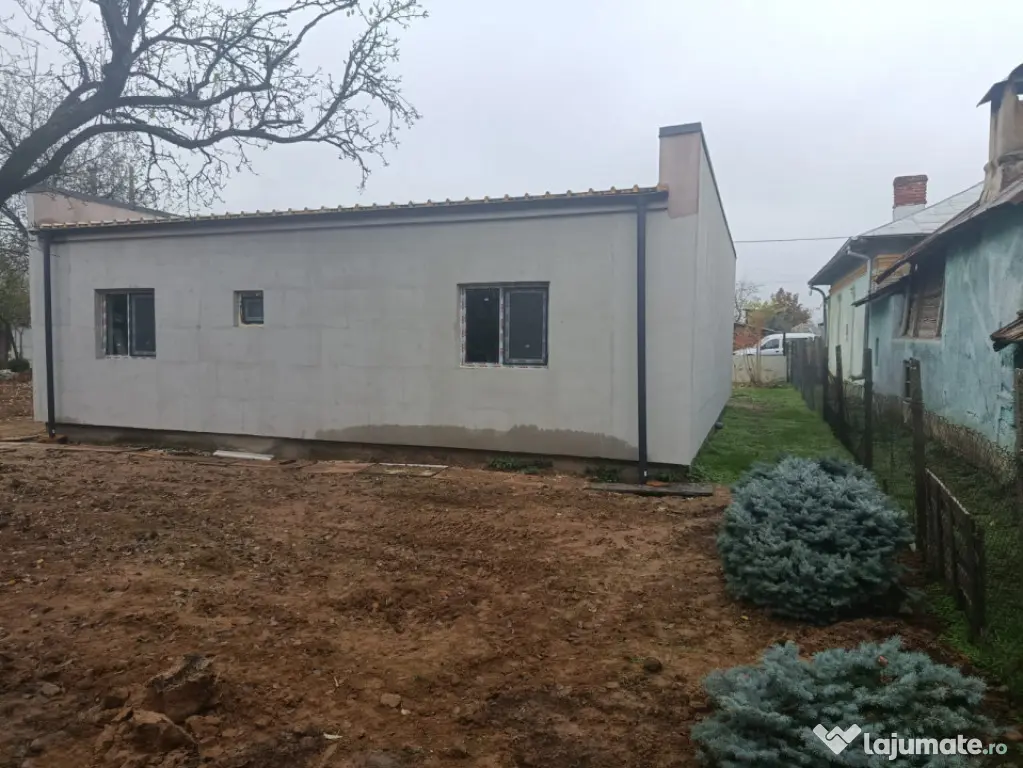 Casa Parter, la Rosu, Cosoveni