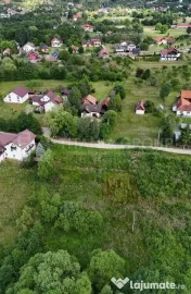 Teren 2.797 mp cu priveliște montană și potențial tur... 