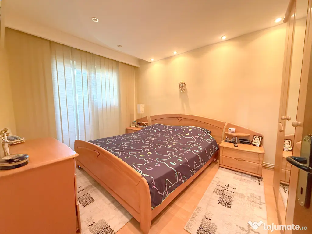 Apartament spațios cu 3 camere (transformat din 4) – I.C Frimu