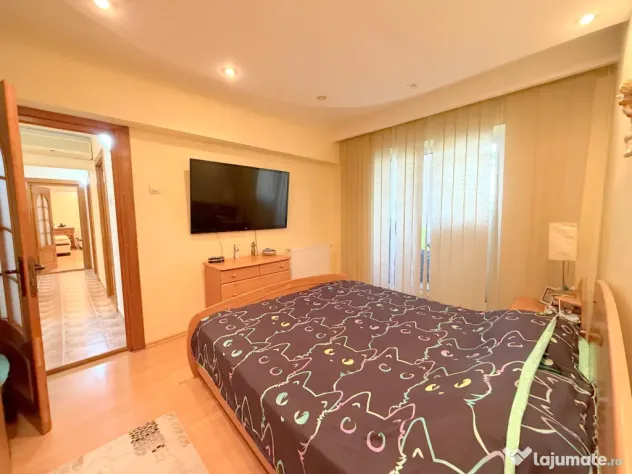 Apartament spațios cu 3 camere (transformat din 4) – I.C Frimu