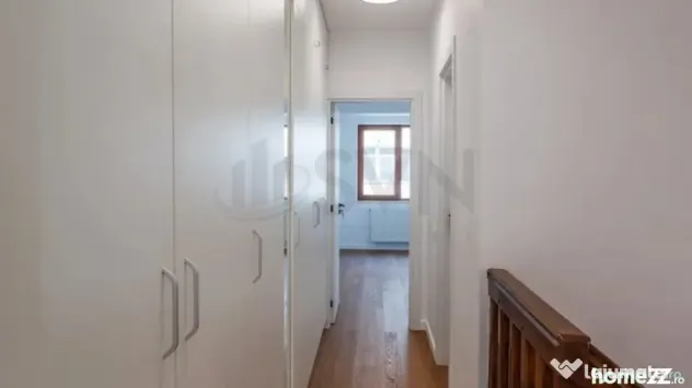 Apartament l 3 Camere l Primaverii