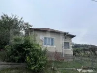 ???? Casă cu potențial deosebit și teren de 3.400 mp în 