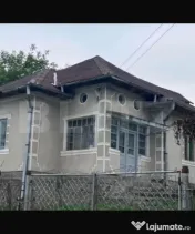 ???? Casă cu potențial deosebit și teren de 3.400 mp în 