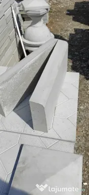 Bolțari de beton , pavaje , accesorii din tabla pentru gard și acoperiș 