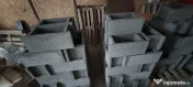 Bolțari de beton , pavaje , accesorii din tabla pentru gard și acoperiș 