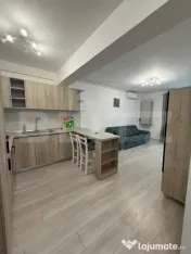 Apartament 2 camere,55 mp, bloc nou, zona Centrala 