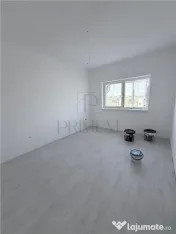 Duplex pe plan - compartimentare practica - 3 bai - teren 37 