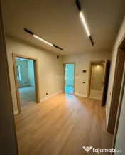 Vila 6 camere - 280 mp - zona Aviatiei/Baneasa - pentru locu 