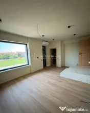 Vila 6 camere - 280 mp - zona Aviatiei/Baneasa - pentru locu 
