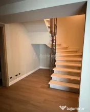 Vila 6 camere - 280 mp - zona Aviatiei/Baneasa - pentru locu 