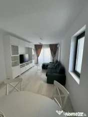 //3 CAMERE// ZONA VEST- VAMT// LOC DE PARCARE// 