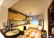 BLASCOVICI - CASA INDIVIDUALA - 6 camere - 3 bai - demisol - 