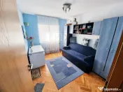Aradului - 3 Cam - Decomandat - Boxa - Centrala Proprie - Bl 