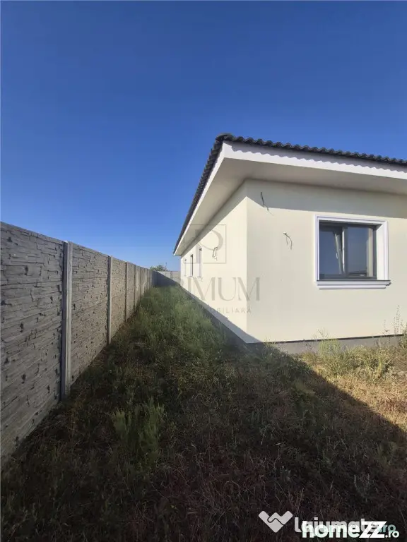 Duplex pe parter - zona in formare - pret accesibil - Mosnita Noua (Timis)
