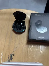 Căști wireless Lenovo
