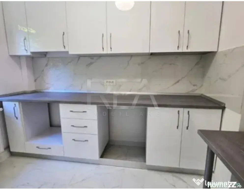 2 Camere Dec | Renovat Complet | Etaj 1/4 | - Bucuresti (Bucuresti-Ilfov)