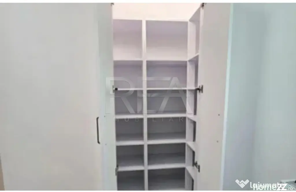 2 Camere Dec | Renovat Complet | Etaj 1/4 | - Bucuresti (Bucuresti-Ilfov)