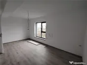 Duplex despartit - finisaje moderne - zona buna 