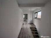 Duplex despartit - finisaje moderne - zona buna 