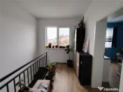 COMISION 0 - Duplex mobilat utilat - dormitor la parter 