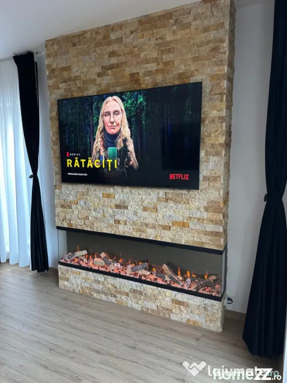 Apartament Lux &Business la cheie: cu vedere la munte, curte
