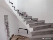 DUPLEX MODERN - ZONA CENTRALA - SEPARAT PRIN BAIE - GAZON SI 
