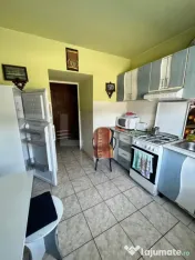 Apartament 3 camere, 64mp, zona Decebal 