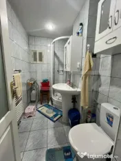 Apartament 3 camere, 64mp, zona Decebal 