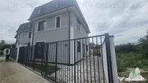 Vila individuala 6 camere P 1 M in zona Prelungirea Ghencea-