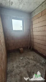 Vila individuala 6 camere P 1 M in zona Prelungirea Ghencea- 