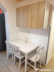 Apartament de 2 camere zona Astra, 
