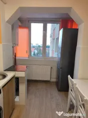Apartament de 2 camere zona Astra, 