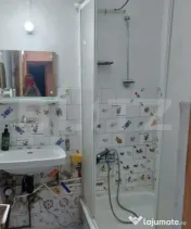 Apartament special LIPOVEI, 4 camere decomandate, etaj 1 