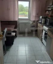 Apartament special LIPOVEI, 4 camere decomandate, etaj 1 