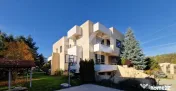De Vanzare! Vila vis-a-vis de padurea Mogosoaia 
