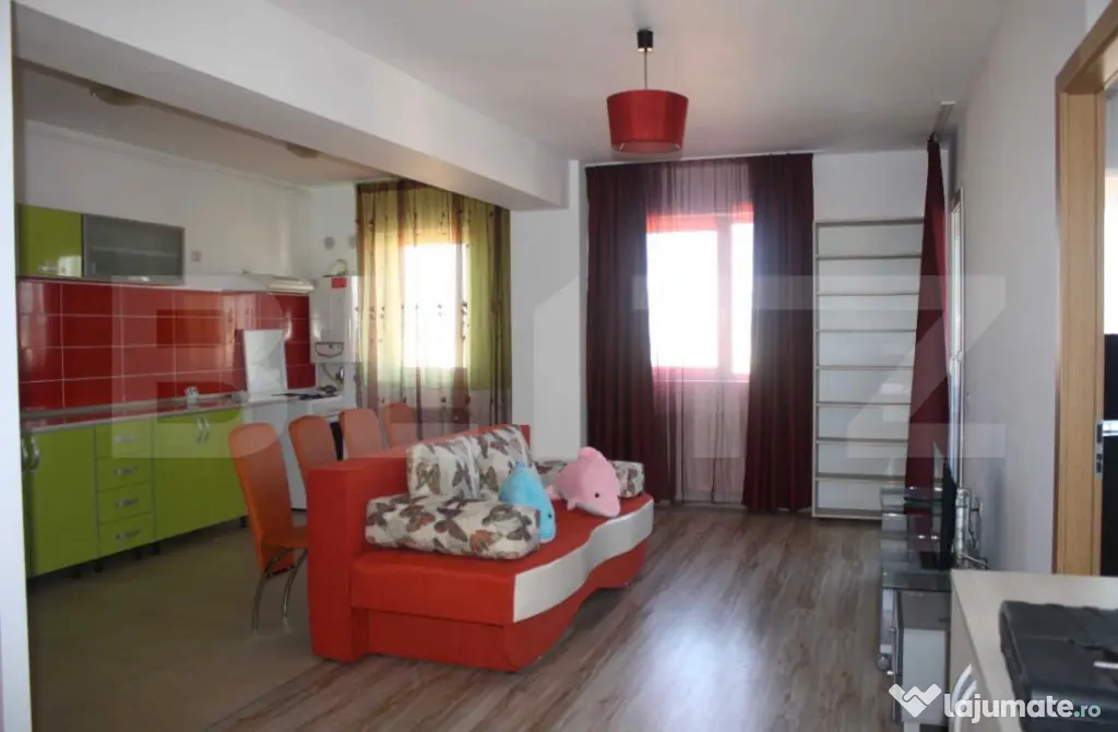 Apartament 2 camere, decomandat, etaj 10/11 cu priveliste, b