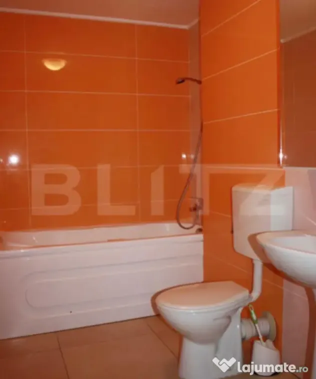 Apartament 2 camere, decomandat, etaj 10/11 cu priveliste, b