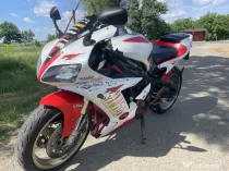 Yamaha YZF-R1 2002 – carburație | Multe piese noi | ITP și asigurare valabile