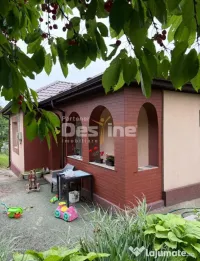 Casă de vânzare | Zona ARONEANU | Duplex, 2 camere, loc de 
