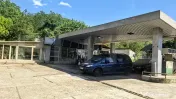 Stație de distribuție carburanți, complet echipată, zona 