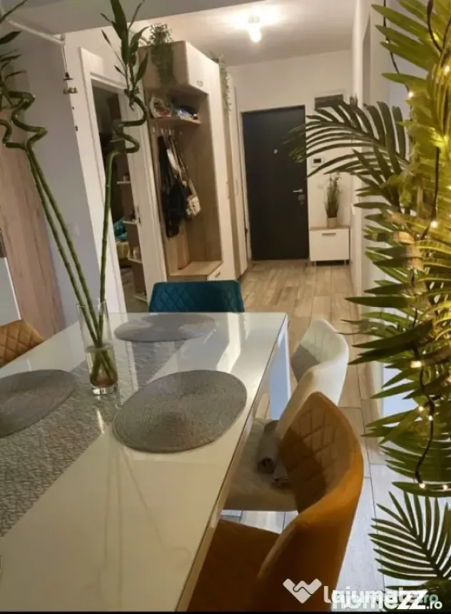 Apartament 3 camere, decomandat 80 mp, zona Garii - Rovine R - Craiova (Dolj)