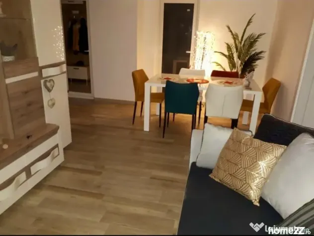 Apartament 3 camere, decomandat 80 mp, zona Garii - Rovine R - Craiova (Dolj)