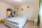 Casă gata de mutat, 5 cam, teren 507mp, stradă privata,...