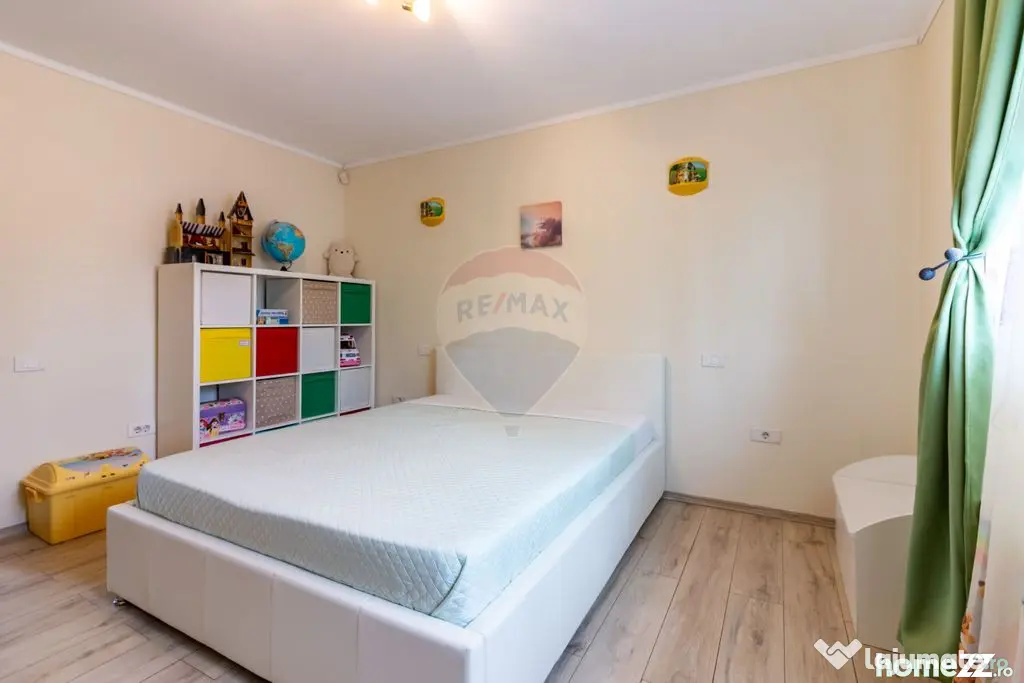 Casă gata de mutat, 5 cam, teren 507mp, stradă privata,...