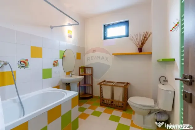 Casă gata de mutat, 5 cam, teren 507mp, stradă privata,...