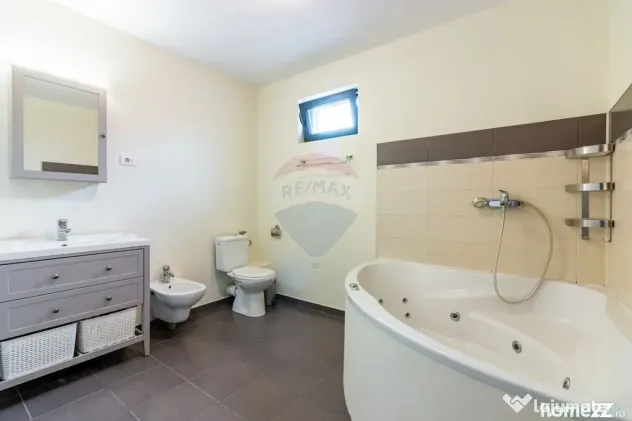 Casă gata de mutat, 5 cam, teren 507mp, stradă privata,...