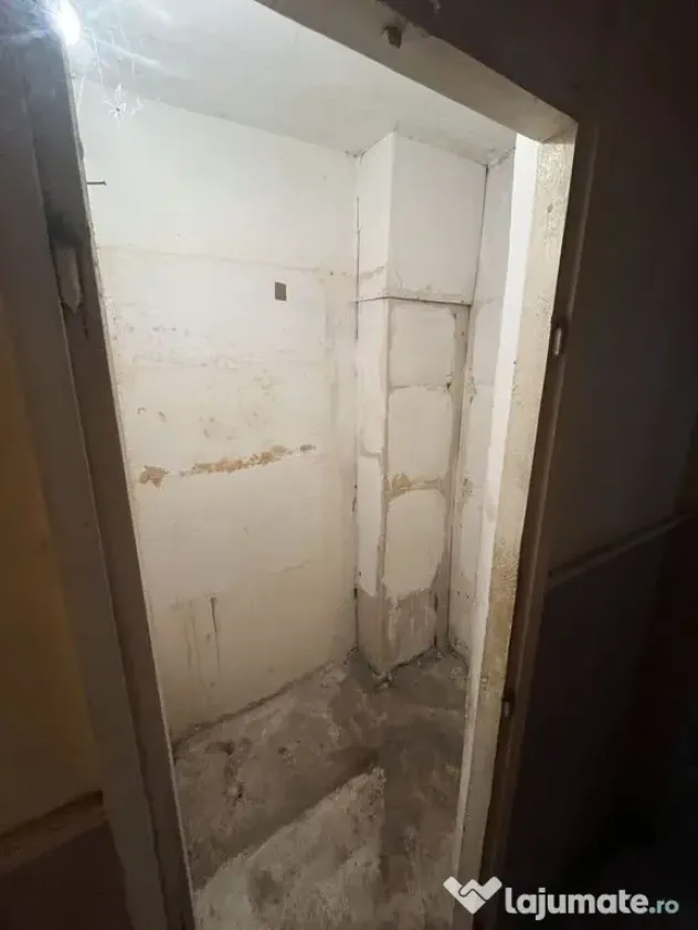 Apartament 2 camere decomandat Inel 2